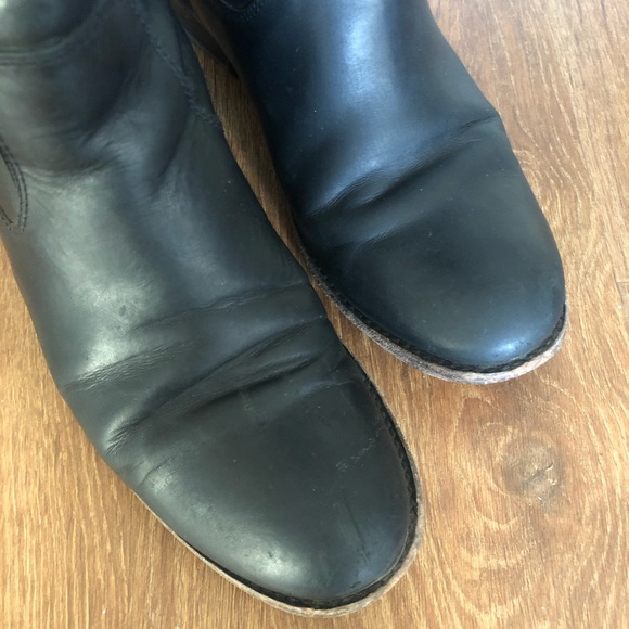 Frye black Melissa tall riding boots - size 6 - Picture 4 of 5